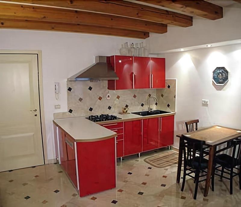 דירות ורונה Residenza Carducci Centro Storico מראה חיצוני תמונה