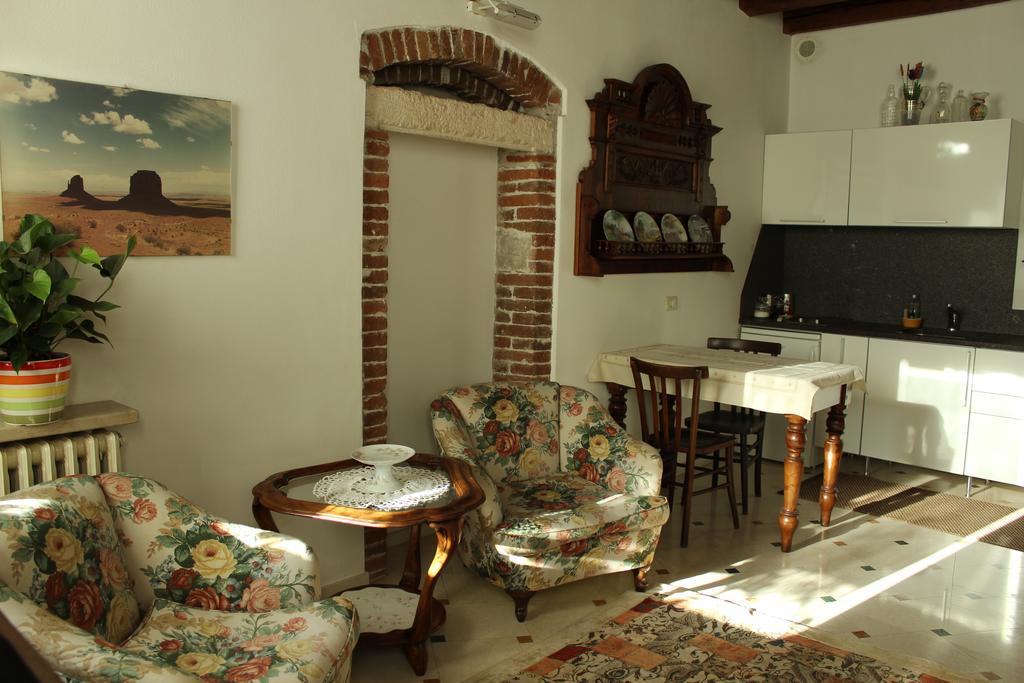 דירות ורונה Residenza Carducci Centro Storico חדר תמונה