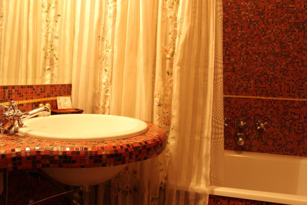 דירות ורונה Residenza Carducci Centro Storico חדר תמונה
