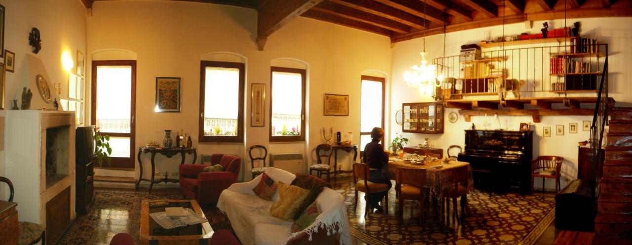 דירות ורונה Residenza Carducci Centro Storico מראה חיצוני תמונה